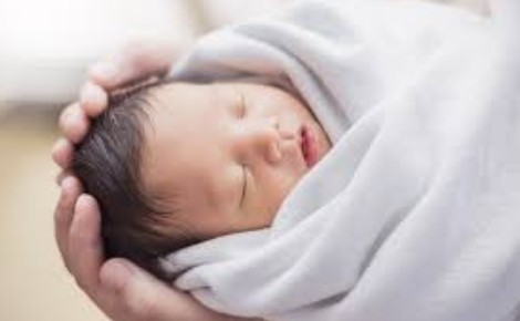 嬰兒油越擦越乾是怎麽回事？嬰兒油越擦越乾原因及解決辦法